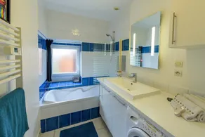Holiday home with private pool - Image 5