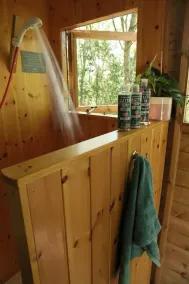 Warwickshire Woodland Glamping Cabin - Oak - Image 4