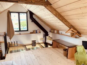 Unusual studio-loft with garden, terrace, close to beaches and coastal paths - Image 2