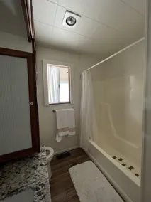 Lake House in the beautiful Oak Shores Community w/WiFi - Image 5