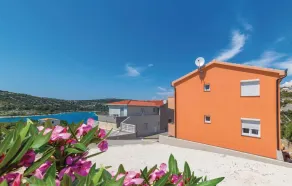 Cozy Apartment In Sevid With Wifi - Image 5