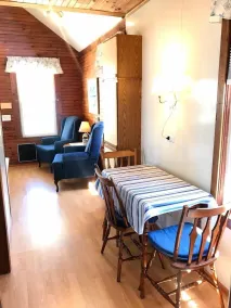 Diane Cottage, York Manor, Short Sands Beach - Image 3