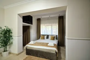 Therme Airport Resort - Image 4