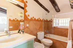 Lidia Rural House - Image 5