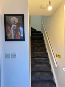 3-bed Home, Sleeps 8, Ideal for Large Groups - Image 2