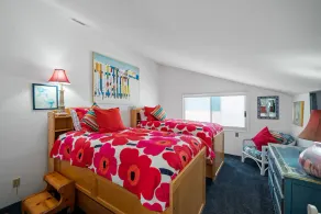 1015MBR -OCEANFRONT 5 bedroom 3 bath SLEEPS 10 - Image 5