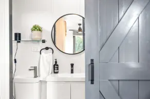 Tiny Homes - Image 3