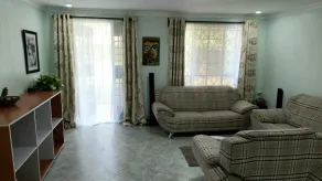 Cozy countryside cottage, super close to great hiking trails. - Image 3