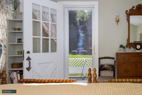 Your exclusive retreat from reality... Your own private sanctuary. - Image 2