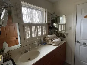 Fantastic waterfront home on Jackson Creek - Image 3