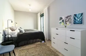 La- Beautiful 3 Bedroom Penthouse Close To Sea - Image 5