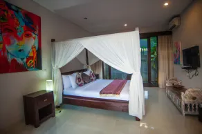 PENELOPY VILLA 1 NEAR EAT STREET OBEROI. - Image 2