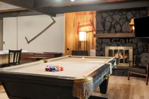 Timber Wolf Tavern - Image 3