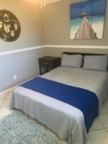 Relaxing 3 bedroom pool home - Image 4