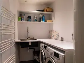 Très jolie maison rénovée, Superbe situation avec vue chenal et Ville Close - Image 2