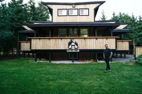 Fall Cabin - Image 5