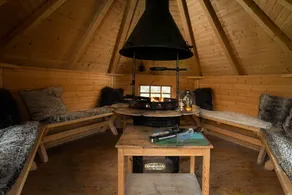 Shepherds Cottage - Spacious cottage with sea views - Image 2