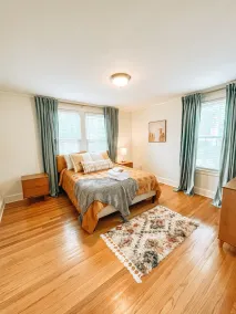 The Callaway Cottage- HOME AWAY FROM HOME! - Image 5