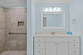 Barefoot Ventures townhouse - Image 3