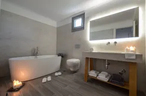 Luxury villa Tranquillity 4 BR/Private pool Near the beach – 3 Min Walk - Image 2