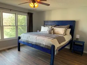 The Woodland View Lake House - Image 3