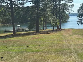Near Dam-Lake Front Estate w/ Large Dock, Private Ramp, and Beautiful Sunsets - Image 4
