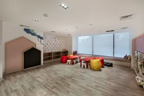 Modern Studio at Paragon - Image 5