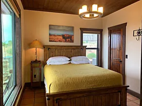 Doves Rest - ChairLift Cabin - Image 3