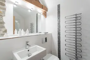 Owl Barn Great Brecon Beacons views A stylish modern barn conversion for 5. - Image 2