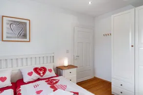Apartment 'Familienwohnung Simba' with Mountain View, Shared Garden and Wi-Fi - Image 5