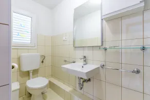 Apartment Okrug Donji 16657b - Image 2