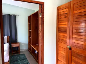10-minute walk to the Sand & Surf - Private Home - Image 4
