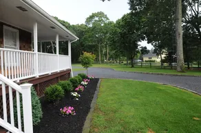 Hampton Retreat near the Beach - Image 5