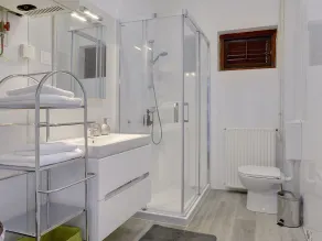 Holiday House for 14 Persons with Private Pool near Beach & Pula - Image 3