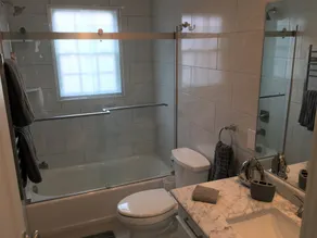 BRAND-NEW Family Beach House! 3 Minute Walk Away from the Beach! - Image 3