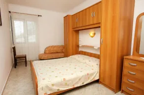Two bedroom apartment near beach Supetarska Draga - Gornja, Rab (A-2016-d) - Image 5