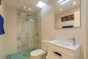 Charming 2 bedroom semi-detached villa in Binibeca - Image 2