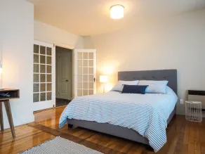 Old Lévis-2 Bedrooms-Terrace-12 min to Old Québec Ferry-WiFi-Air Conditioning - Image 5