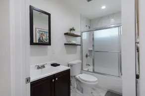 ☞Newly Built☞Near the BLVD☞ - Image 3