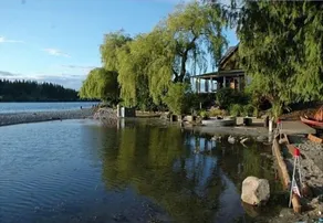 Bainbridge Island (Puget Sound):No-Bank Waterfront Sandy Beach - Image 3