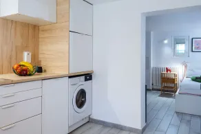 35 m2 Apartment in Orange (Vaucluse). 15' walking distance from the city heart - Image 2