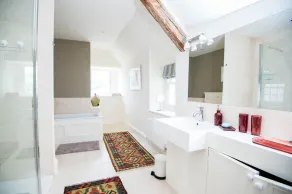 Elegant Georgian Escape in Picturesque Laugharne - Image 3