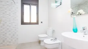 2SANT01 - Belle maison pour 8 personnes avec piscine privée et vue imprenable sur la mer située près de la plage - Image 2