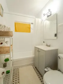 Center Location 1 Bad + 1 Bath w/Private Yard #1 - Image 2