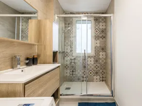Appartement spacieux, cosy et chic - Image 5