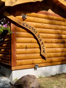 Knotty Shack- Unique Tiny Log Cabin with Hot Tub - Image 4
