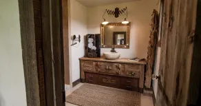 Beautiful Private Riverfront Geothermal Hot Springs Home - Image 5