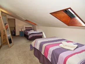 4 bedroom accommodation in Necton, near Swaffham - Image 4