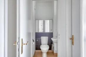 Sleek Limpertsberg 2BR w/ Balcony, nr Bus Station, by Blueground - Image 3