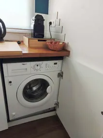 Maison au Cœur de Village Avec Piscine Privée - Image 3